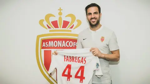 Mónaco hace oficial fichaje de Cesc Fàbregas hasta 2022