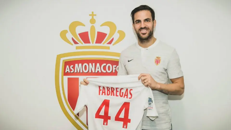 Mónaco hace oficial fichaje de Cesc Fàbregas hasta 2022