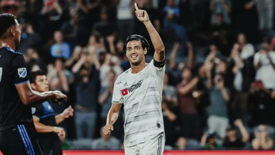 Carlos Vela humilló al Earthquakes de Matías Almeyda con doblete y golazo