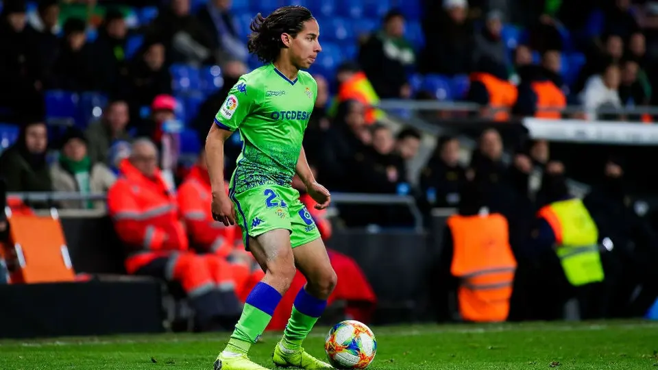 'Soy un entrenador ideal para Lainez': Rubi
