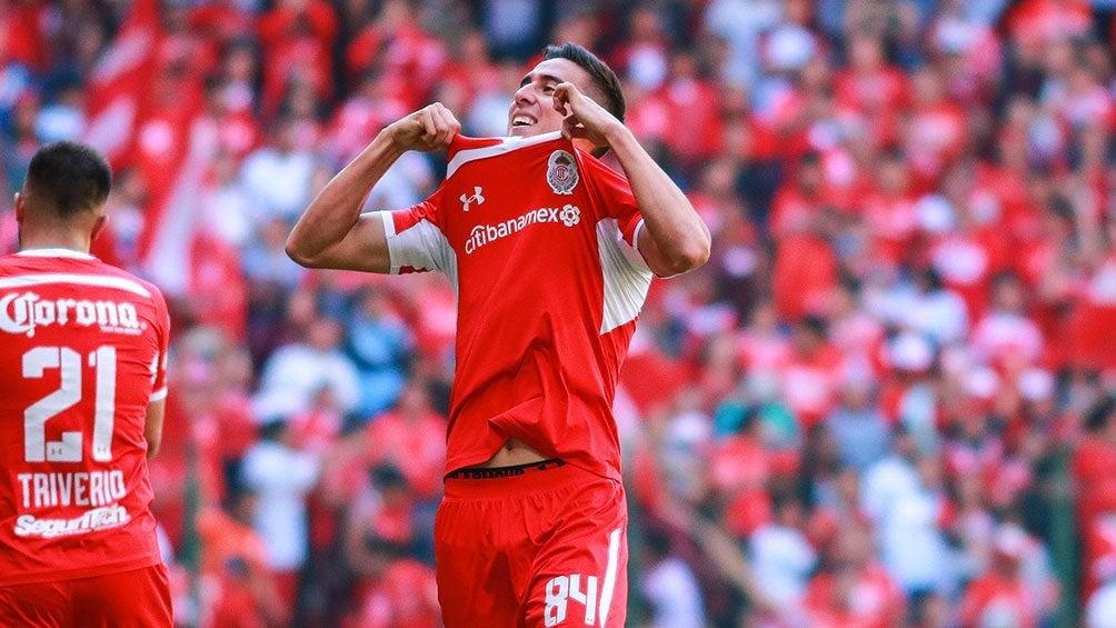 Adrián Mora, nuevo jugador de Tigres