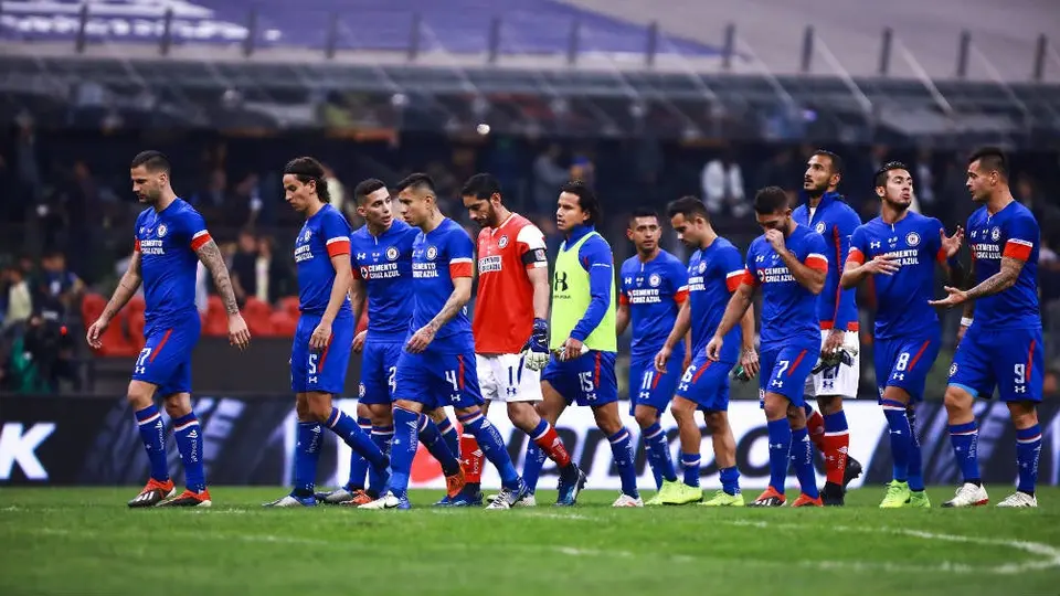 Bruja Zulema arremete contra Cruz Azul por perder la Final