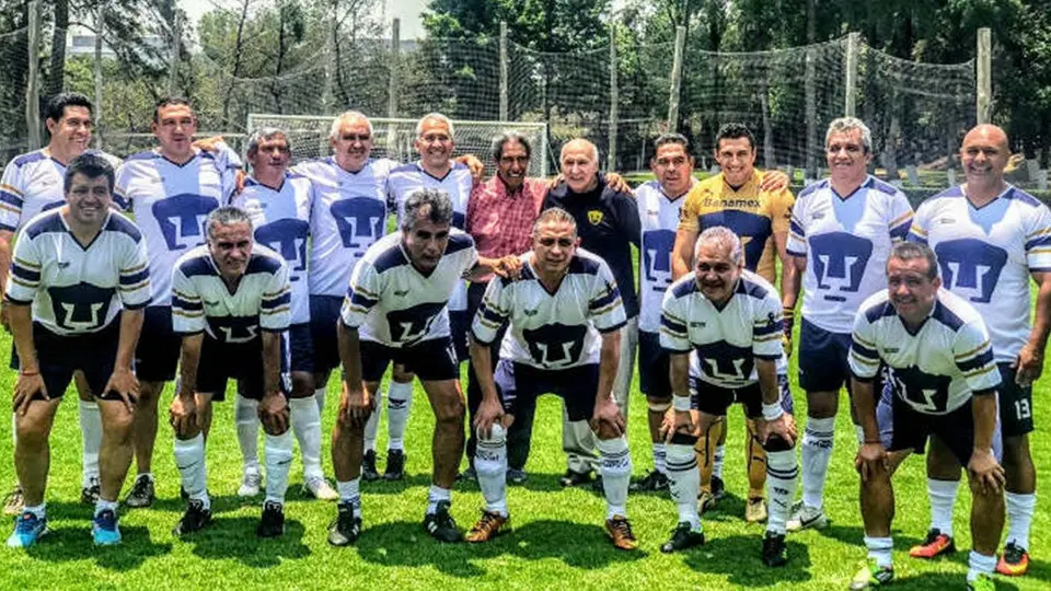 Manuel Negrete pide a la directiva de Pumas procurar a sus históricos