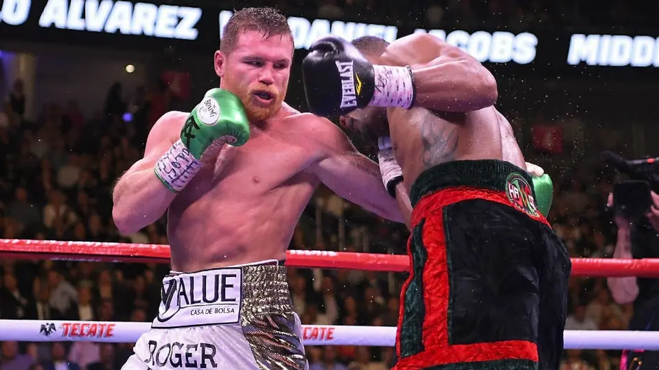 SAT condonó deuda de más de 3 millones de pesos al Canelo Álvarez