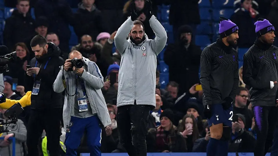 Gonzalo Higuaín, presentado como refuerzo del Chelsea