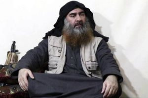 Líder de ISIS reaparece en video y jura que una larga batalla está por venir