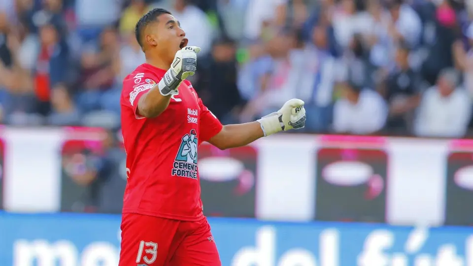 'Competir con extranjeros provoca que el mexicano se muestre más': Poncho Blanco