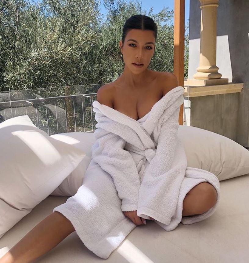INSTAGRAM @kourtneykardash