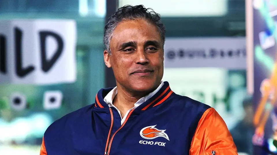 Rick Fox anuncia intención de abandonar equipo de esports por racismo