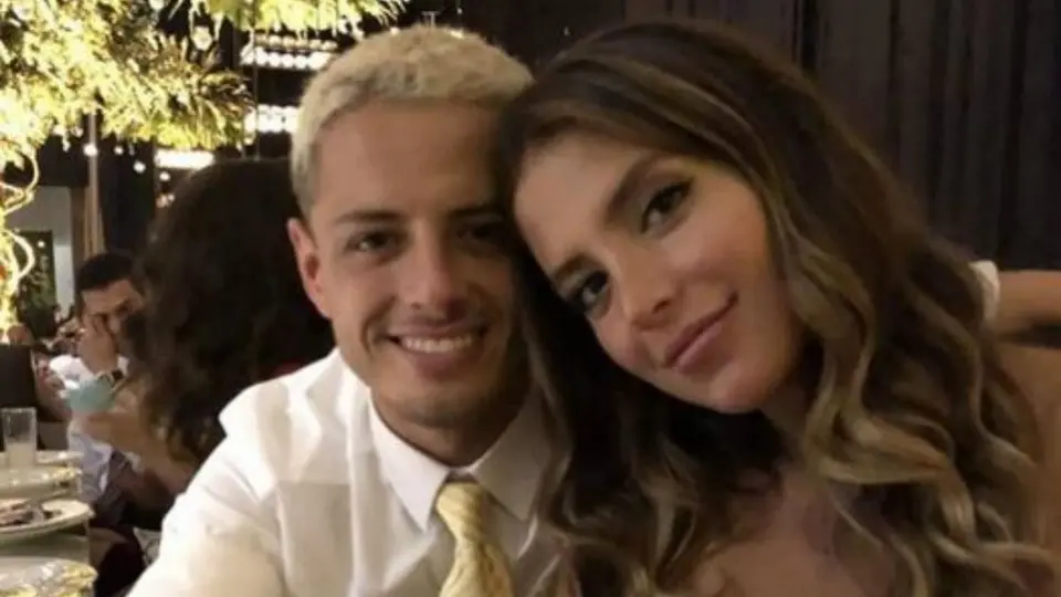 "No estaba siendo lo suficientemente masculino": Chicharito habla de su divorcio