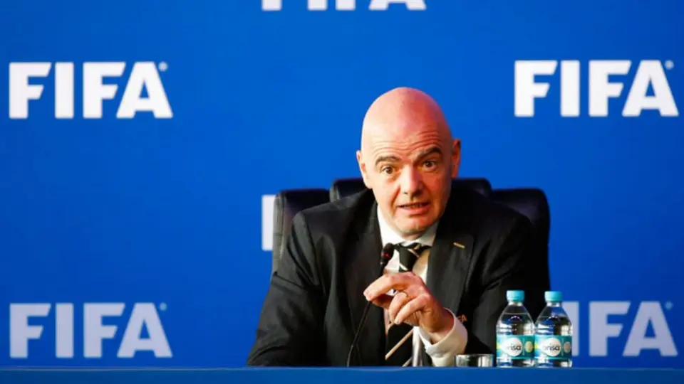 Infantino ve viable que Qatar 2022 se juegue con 48 selecciones