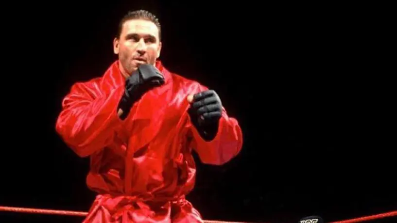 Ken Shamrock se visualiza como Campeón de Impact