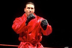 Ken Shamrock se visualiza como Campeón de Impact