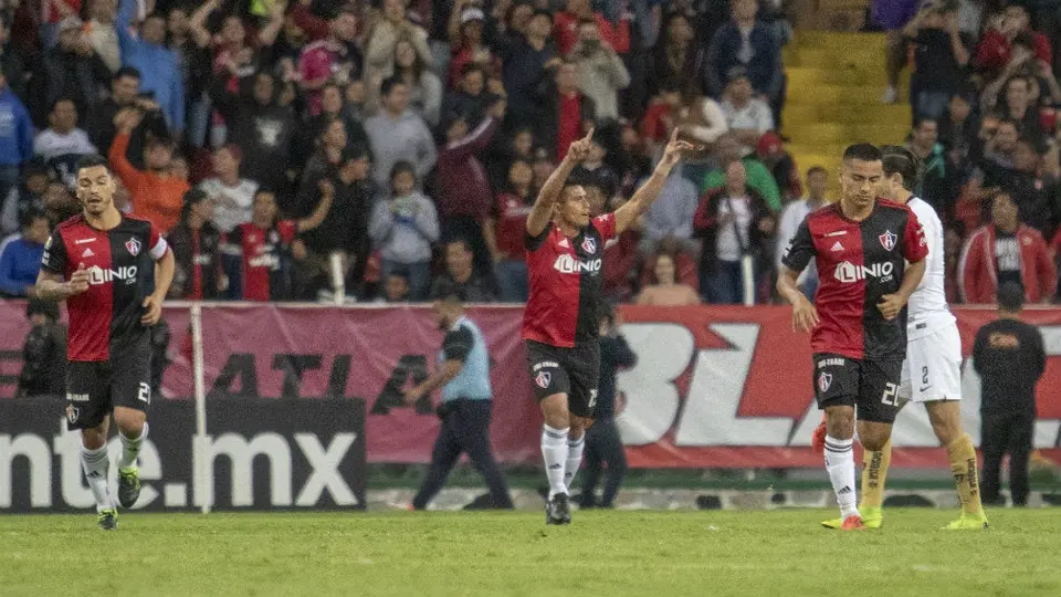 Osvaldo Martínez: 'Prefiero ganar jugando mal vs Chivas, que dando un buen espectáculo'