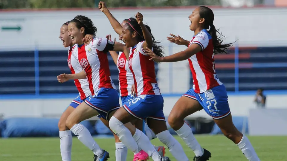 Chivas marcó ingenioso gol en Liga MX Femenil