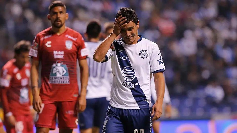 Evento de Alcoholicos Anónimos aplaza el Puebla vs Gallos de J9