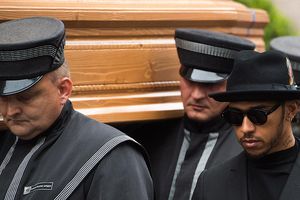 Celebridades y miles de personas dieron último adiós a Niki Lauda