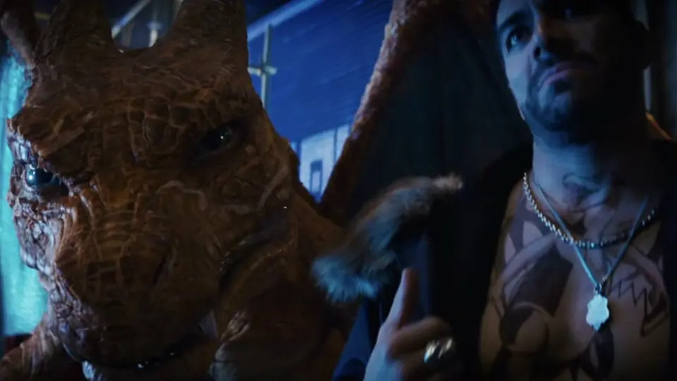 Omar Chaparro entrenará a Charizard en Detective Pikachu