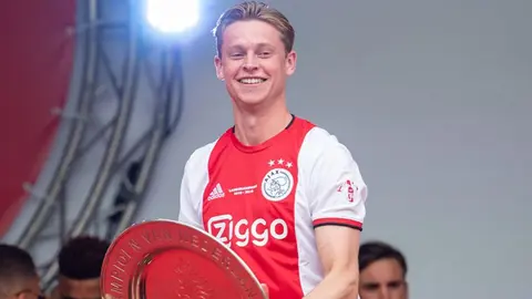 Frenkie de Jong se despide del Ajax con emotivo video