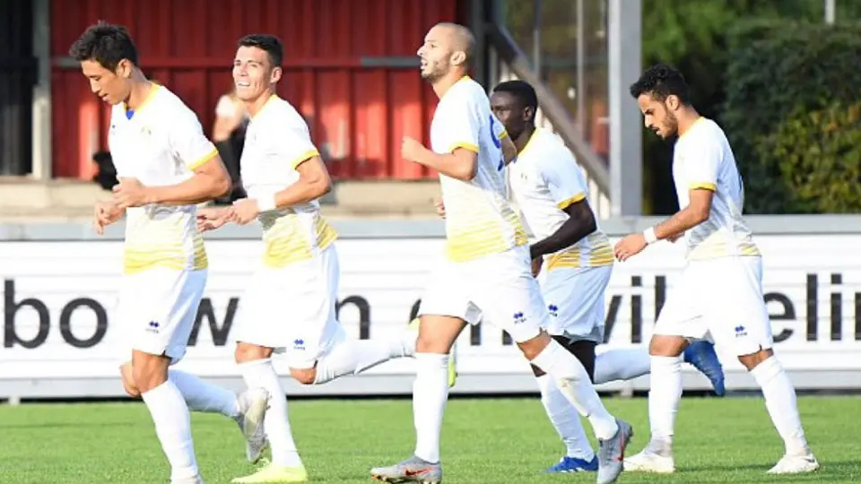 Héctor Moreno se estrenó como goleador en el Al Gharafa