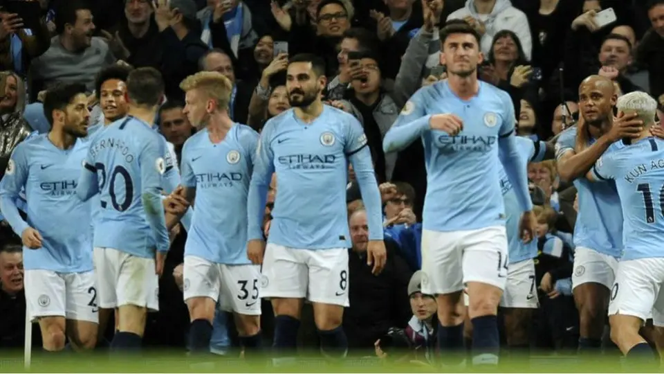 Manchester City, primer club en invertir más mil millones de euros en fichajes