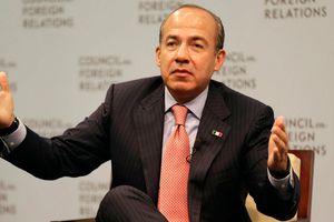 Felipe Calderón: 'Niego estar detrás de las protestas de Policías Federales'
