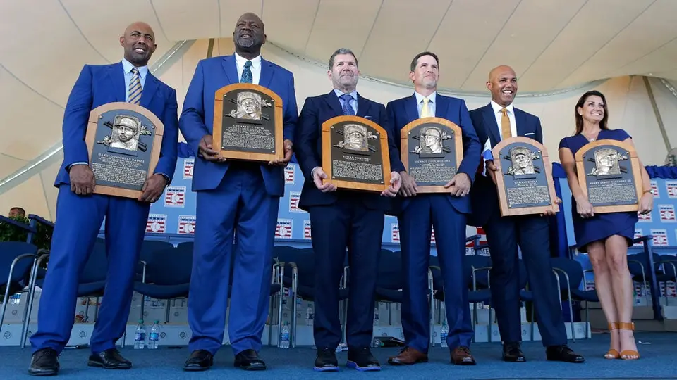 Mariano Rivera encabezó a los nuevos miembros del Salón de la Fama de la MLB