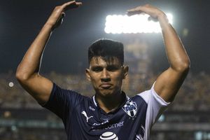 Jesús Gallardo olvida su maleta en el aeropuerto