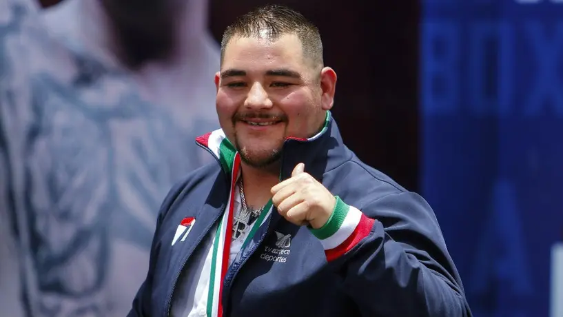 Andy Ruíz celebró su cumpleaños con polémica fiesta