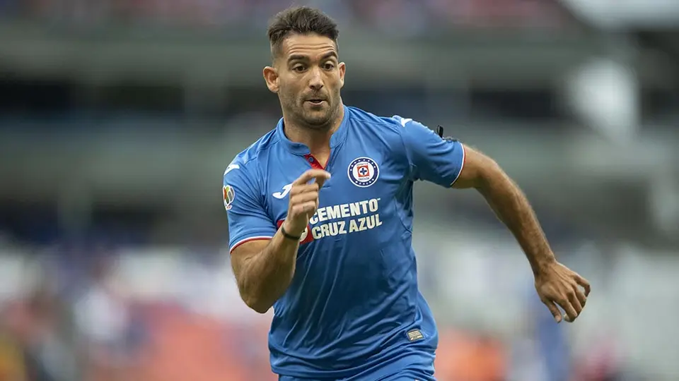 Martín Cauteruccio estaría cerca de dejar a Cruz Azul y fichar por Colón