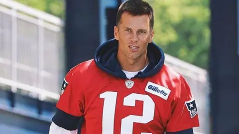 Tom Brady presume foto y amistad con Peyton Manning