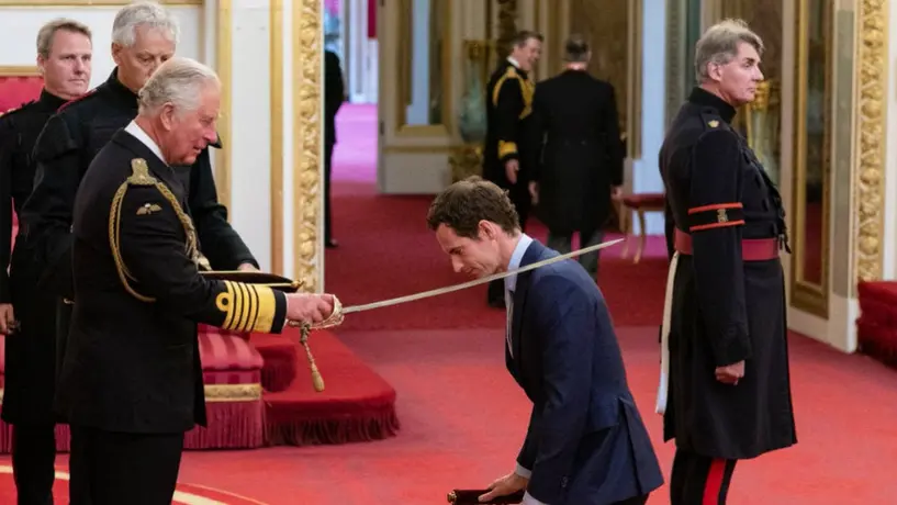 Príncipe Carlos nombra 'sir' a Andy Murray