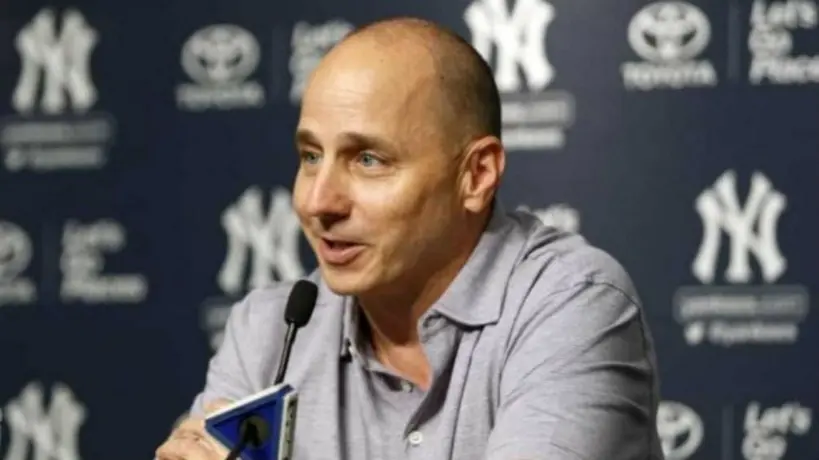 Gerente general de Yankees fue detenido a punta de pistola