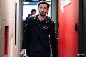 Rainbow7 anunció que Genthix dejó de formar parte del equipo