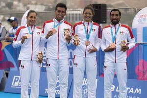 Triatletas mexicanos se colgaron la medalla de Bronce en Relevos Mixtos de JP Lima 2019