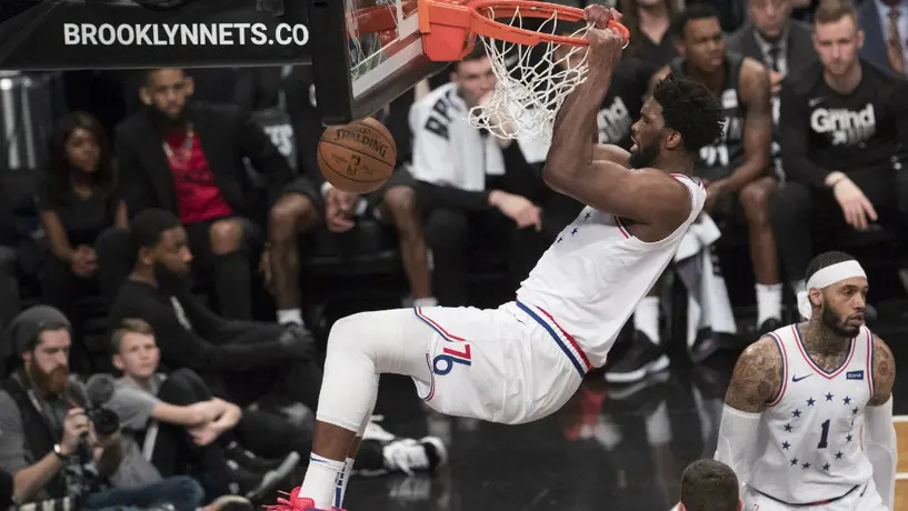 76ers viene de atrás y deja sobre la 'lona' a los Nets