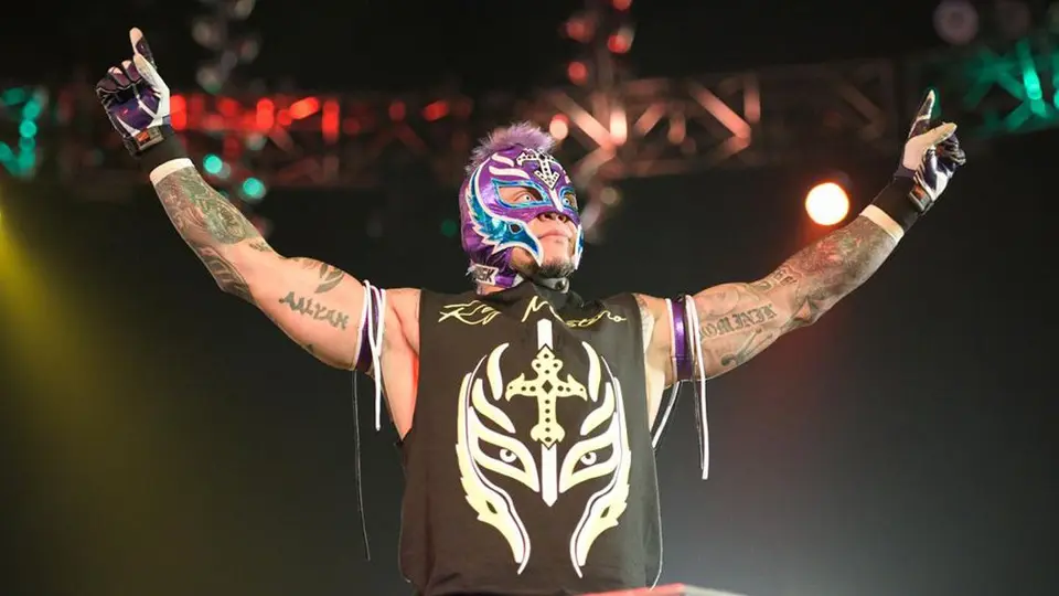 Rey Mysterio Jr quiere entregarle el nombre a su hijo y retirarse tranquilo