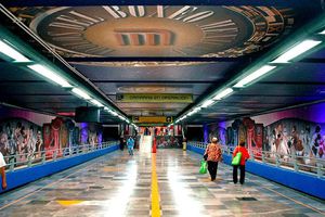 Sheinbaum pide investigar presunta complicidad de policías en delitos del Metro