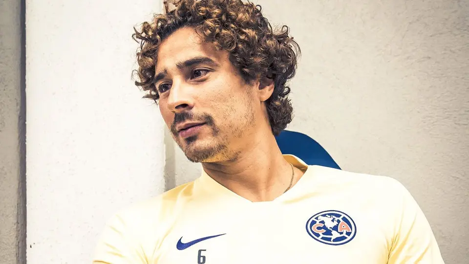 Memo Ochoa reportó con América para presentar exámenes médicos