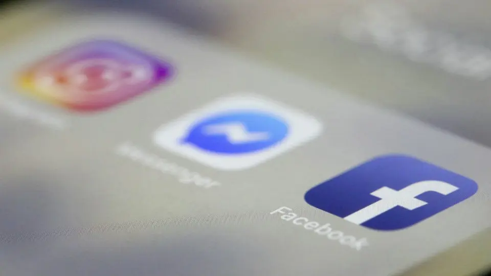 Facebook, Instagram y WhatsApp sufren caída a nivel mundial