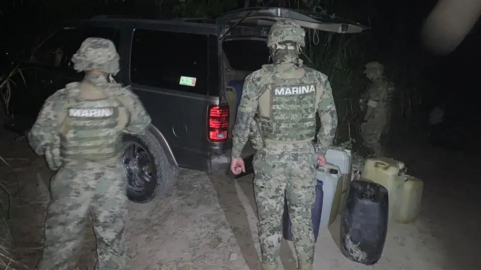Enfrentamiento entre huachicoleros y marina deja un muerto y tres heridos