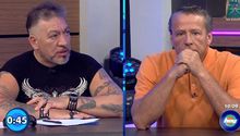 Alfredo Adame firma el contrato para la pelea con Carlos Trejo