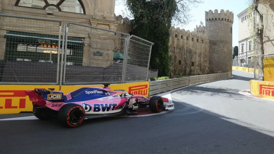 Checo Pérez largará quinto en el GP de Azerbaiyán
