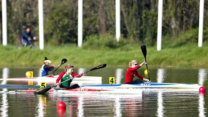 Beatriz Briones da medalla de oro a México en canotaje en Lima 2019