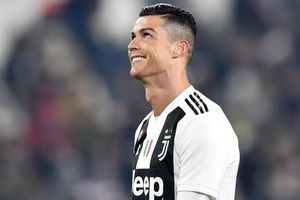 Gobernador de Sinaloa presume foto con Cristiano Ronaldo