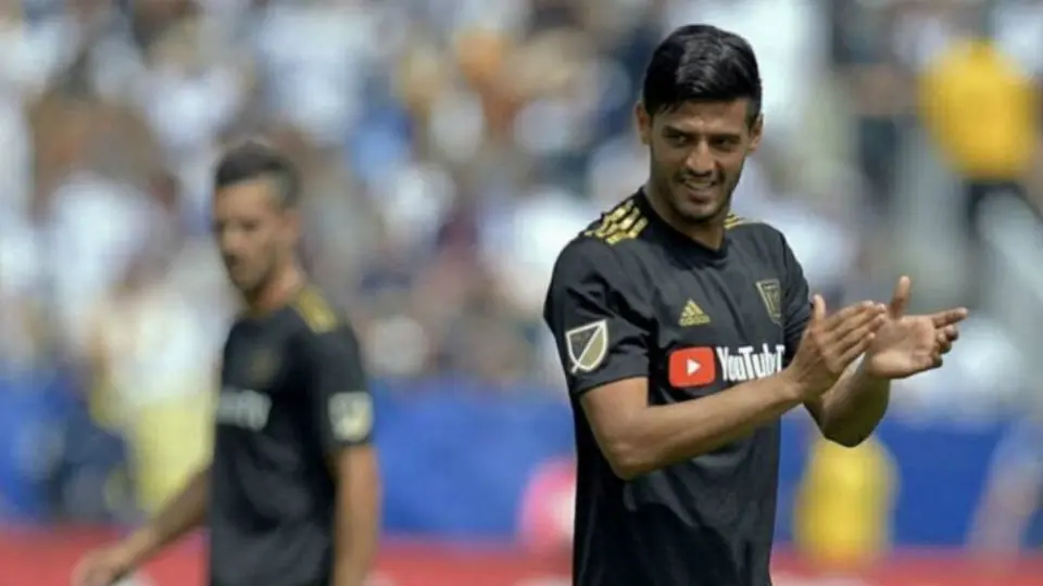 Bradley le pide a Carlos Vela ser tan bueno como Messi