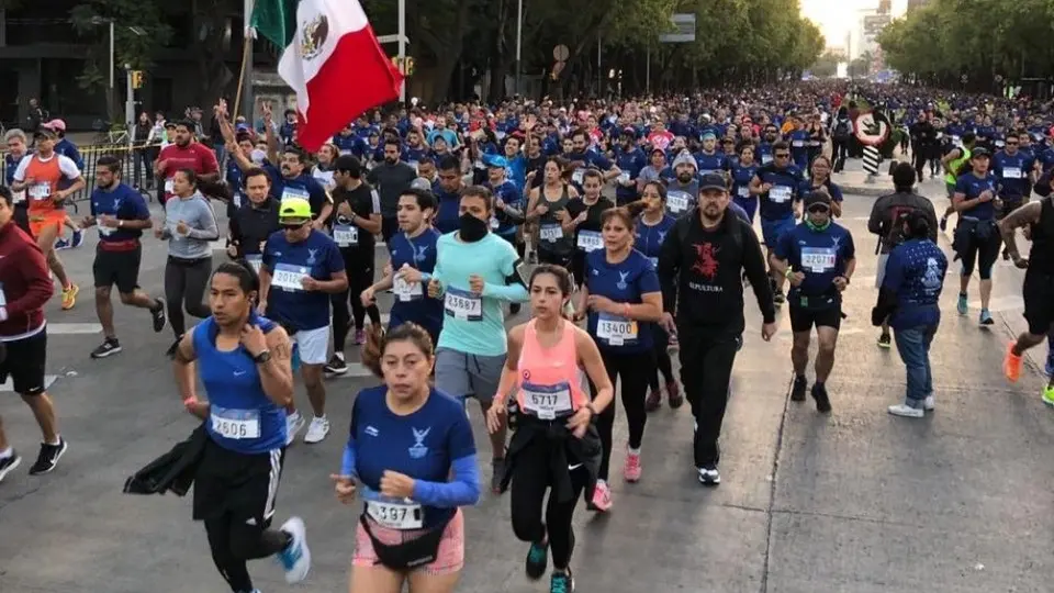 Julius Keter y Mayra Sánchez, ganadores del Medio Maratón de la CDMX