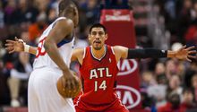 Gustavo Ayón regresaría a la NBA con los Mavericks