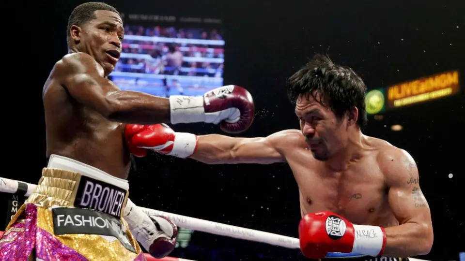 Manny Pacquiao aplasta a Adrien Broner y se queda con el cinturón