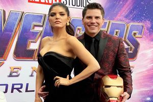 Ana Bárbara recibe "regañadón" de sus hijos tras confundir DC con Marvel